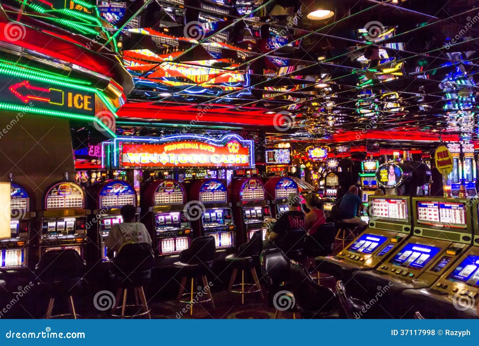 Ultimate Guide to Online Slots: Best Slots 2026 & Expert Slot Reviews - slots illustration